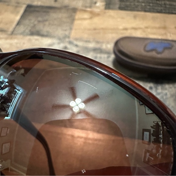 Maui Jim ‘Lagoon’ Polarized Sunglasses - Picture 9 of 9
